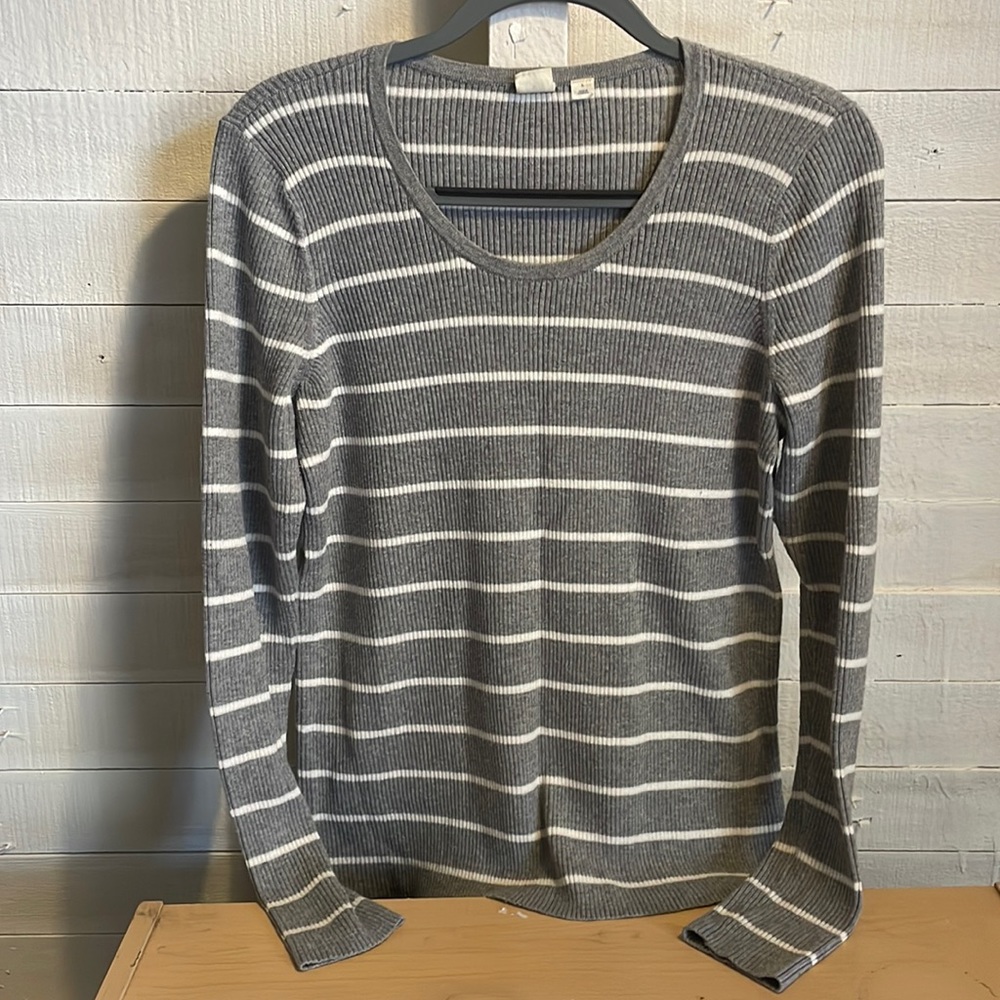 Gap size large gray with white stripes nice comfy cotton sweater